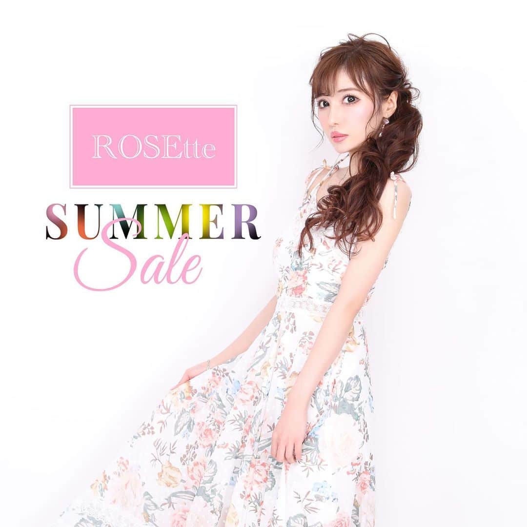 水輝聖羅のインスタグラム：「. . . 今夜21時より🌟🌟🌟 . . 💗💞💗ROSEtte💗💞💗 . . 🌟🌼🌺Summer SALE🌺🌼🌴 . . 始まりまぁす(〃>▽<〃)/*💗💞💗 . . 日頃の感謝を込めて...💞💞 . . ラスト1点の人気アイテム🎀や、夏に活躍するかわいいアイテムが...👼🏻 . . どどーんっ🌟🌟と超‼️‼️お得なプライスにさせていただきましたぁ👼🏻💗🎀💗✨✨ . . いつもご愛顧いただいている顧客様も、今回初めて見てみようかなあって思ってくださった方にも満足していただける🌼🌟Summer SALE🌼🌟になっております४*ପ꒰⑅•ᴗ•｡꒱໊੭♡♩💗♥️💗🌴🌼🌺 . . 在庫の少ない商品は早い者勝ちですので、是非皆様の御来店、心からお待ちしております〜(〃>▽<〃)/*💗💕💗 . . ROSEtteはこれからも感謝の気持ちを1番に、お客様に喜んでいただけるイベントをしていきたいと思っております👼🏻🌺💗💕💕💕 . . 🌺🌼SummerSALE🌼🌺 . 楽しんでいただけると嬉しいです〜🥰👼🏻🎀💕💕💕 . . . いつもありがとうございます🥰🧸💗💞💗💞 . . #selectshoprosette #selectshop #summersale #sale #onepice #日頃の感謝の気持ちをこめて 🌺🌟🌴🌼💞🌺🌟🌴🌼💞🌺💞🌴🌼💕🌺」