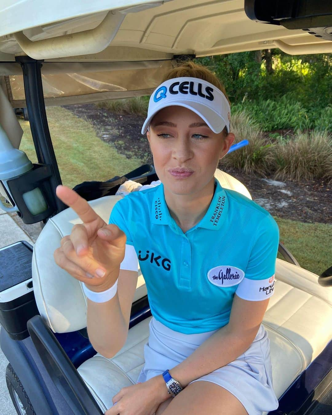 ネリー・コルダさんのインスタグラム写真 - (ネリー・コルダInstagram)「Caption it 👇🏼🤪」7月10日 2時04分 - nellykorda