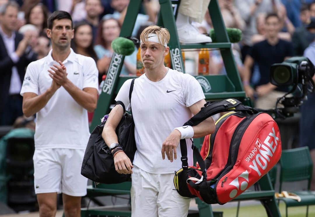 デニス・シャポバロフさんのインスタグラム写真 - (デニス・シャポバロフInstagram)「Can’t begin to tell you how much that one hurt... none the less I am so thankful for my team who is behind scenes making this a possibility for me and to my fans who support me through every single shot. We will be back ❤️🐺. Lastly, congrats to @djokernole for the match and thank you for the kind words. Wish you all the best in the finals. 📸: @wimbledon」7月10日 5時54分 - denis.shapovalov