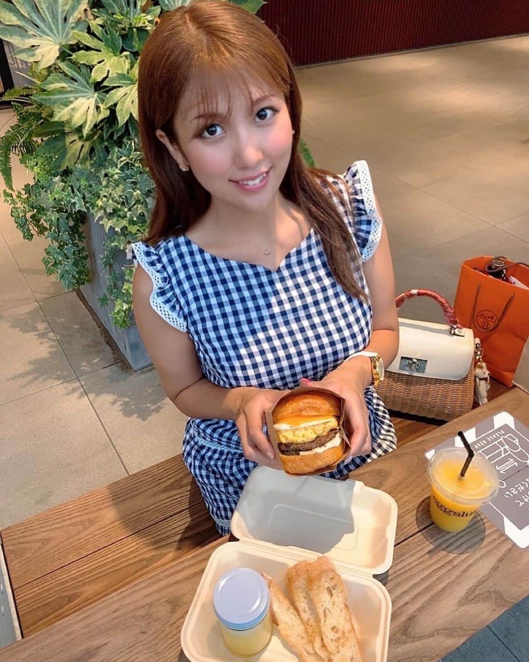 神谷麻美さんのインスタグラム写真 - (神谷麻美Instagram)「#エッグスラット 🥚💗✨  #ハンバーガー 好き～🍔😋💕✨   #eggslut渋谷  #渋谷グルメ  #宮下パーク」7月10日 12時44分 - asamice428