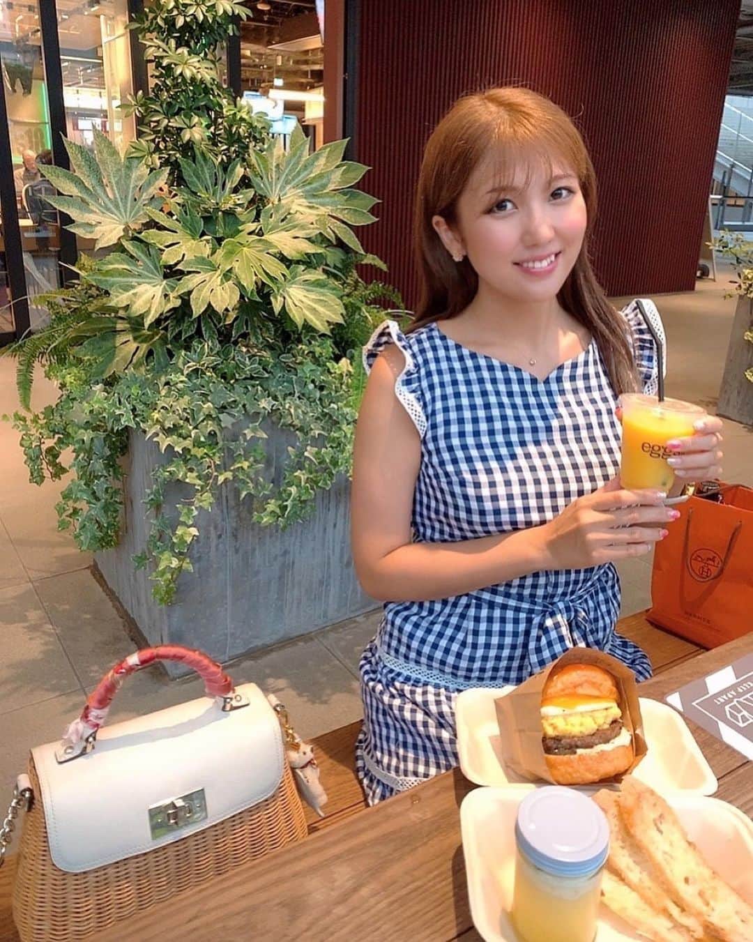 神谷麻美さんのインスタグラム写真 - (神谷麻美Instagram)「#エッグスラット 🥚💗✨  #ハンバーガー 好き～🍔😋💕✨   #eggslut渋谷  #渋谷グルメ  #宮下パーク」7月10日 12時44分 - asamice428