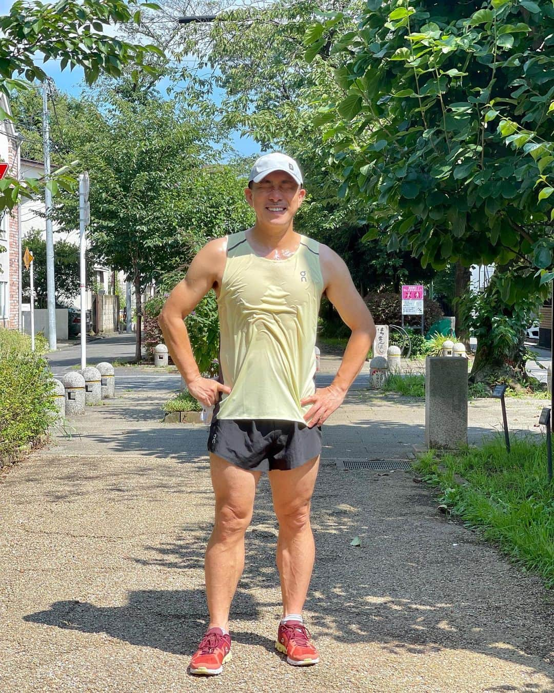 前園真聖さんのインスタグラム写真 - (前園真聖Instagram)「東京に戻ると気温33度の真夏日☀️走るしかないでしょ😆👍 #ランニング #running #onrunning  #runonclouds」7月10日 16時06分 - maezono_masakiyo