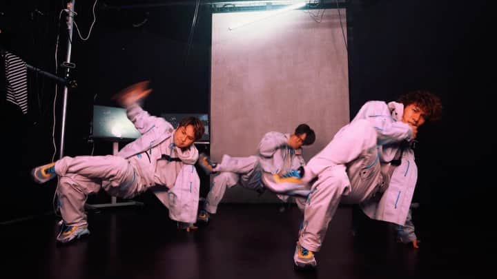 Beat Buddy Boiのインスタグラム：「@condense.official  "Break the Bias" Performance Video Toyotaka & RYO & SHINSUKE @toyotaka_bbb @ryoverflow @shinsuke.bbb  #condense #BreaktheBias #BeatBuddyBoi #dance」