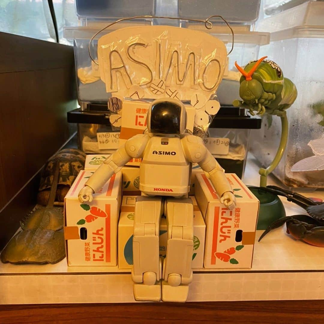 片桐仁さんのインスタグラム写真 - (片桐仁Instagram)「アシモ！ #ASIMO #AKIRA」7月10日 22時19分 - jinmansan