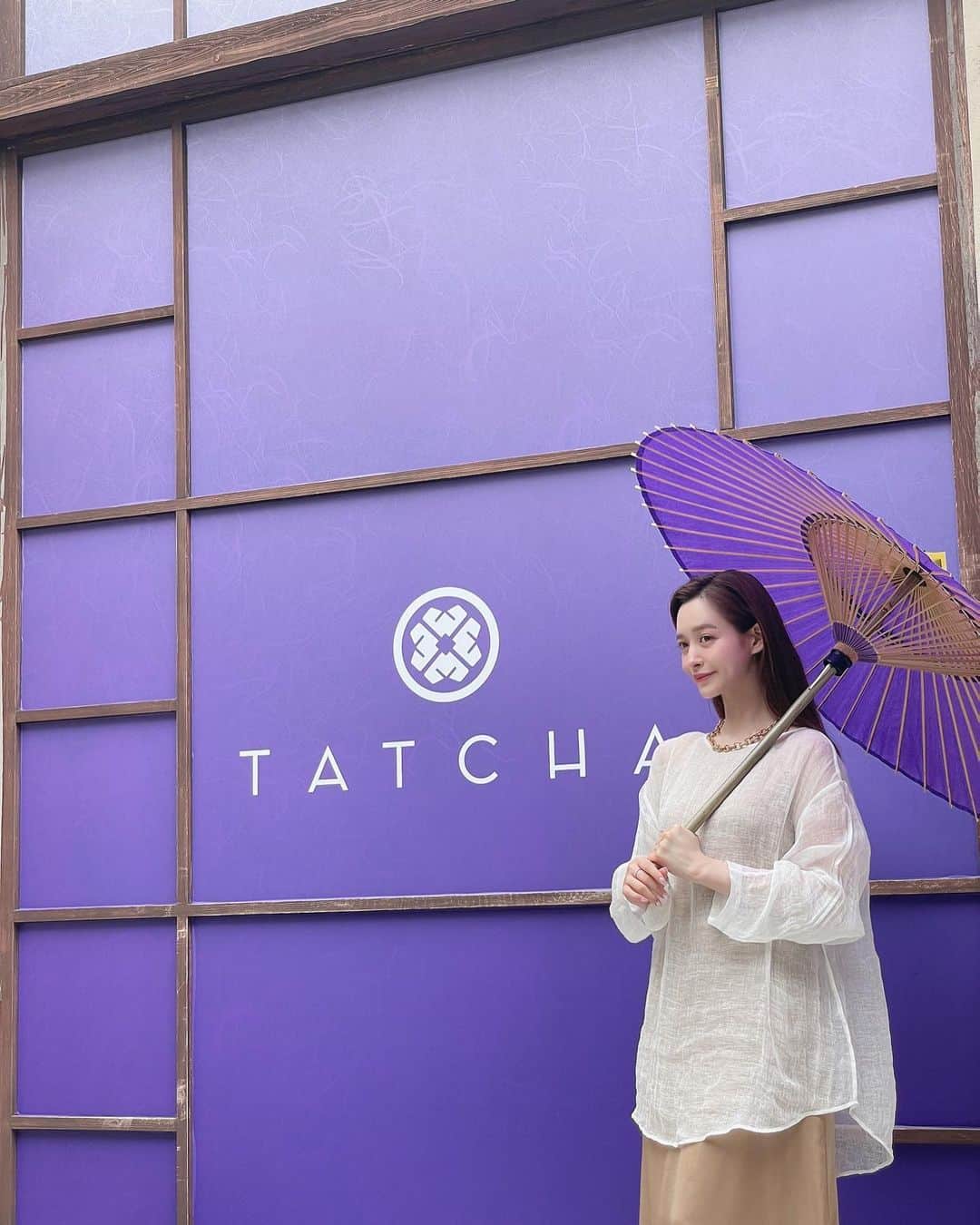 野崎萌香さんのインスタグラム写真 - (野崎萌香Instagram)「TATCHAのアンバサダーに就任した @mademoiselle_yulia ちゃんと🍵💓  美味しい和のお弁当を食べて、 @tatcha の精神と特徴の説明と 両足院の御住職　伊藤さんの貴重なお話を 聴きながら素敵な会でした☺︎  #TATCHA #タッチャ #スキンケアはセルフケア @tatcha_jp」7月11日 10時00分 - moeka_nozaki