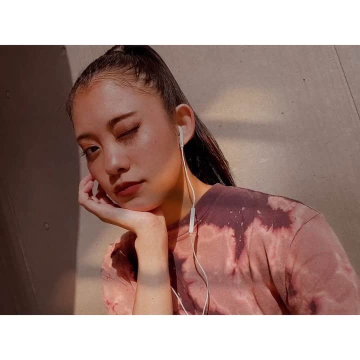 のインスタグラム：「この夏のメイク①😉 #tsubaki_factory #岸本ゆめの #きしもとのモト」