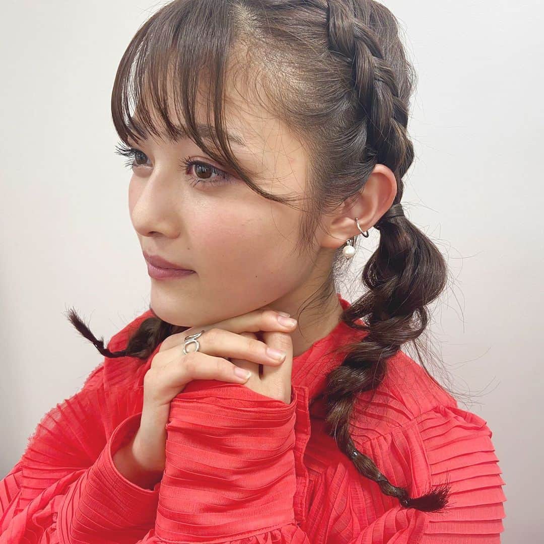 井上咲楽さんのインスタグラム写真 - (井上咲楽Instagram)「. かわいいイヤカフは　@earyear__ さんです！両耳違うの付けました😆」7月11日 21時09分 - bling2sakura
