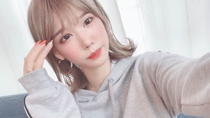 涼宮琴音のインスタグラム：「(^^)🤍」