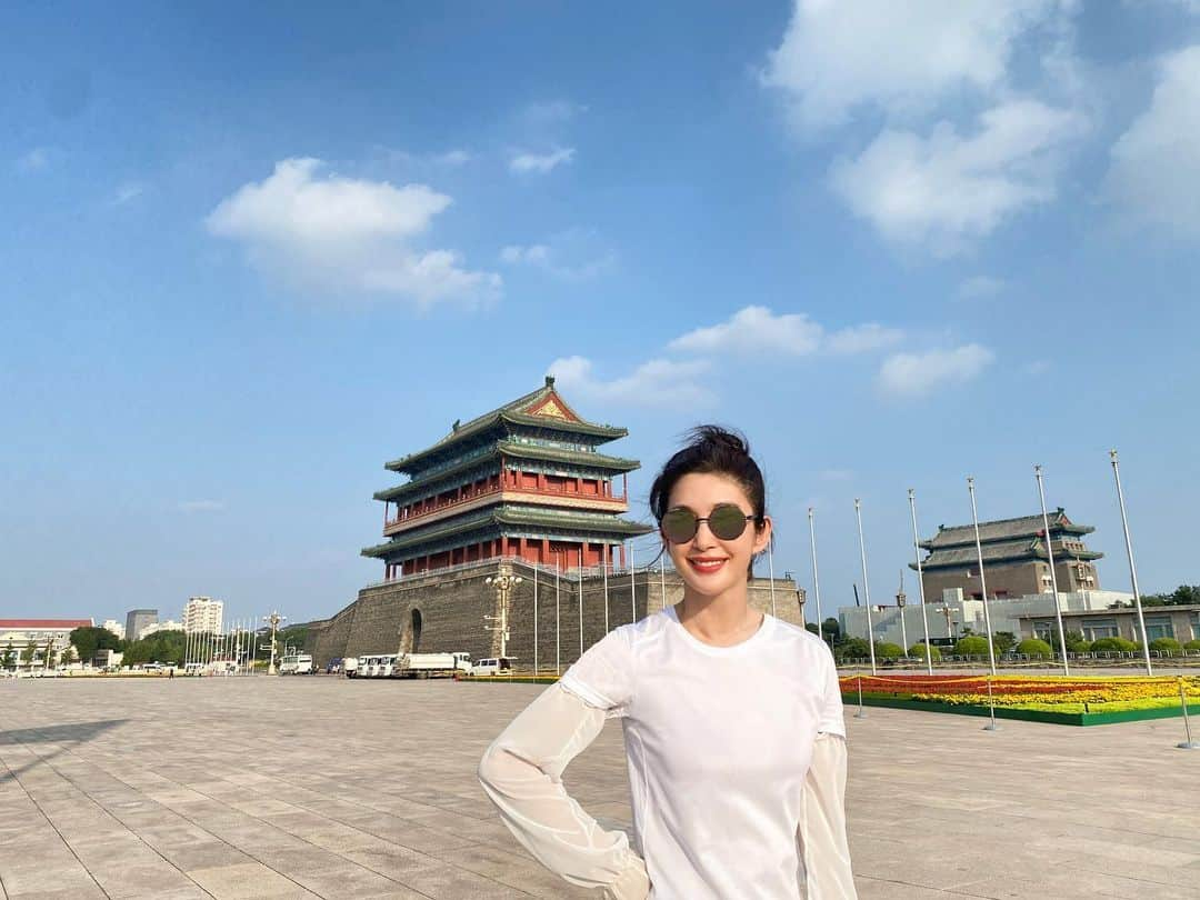 リー・ビンビン（Li Bingbing）さんのインスタグラム写真 - (リー・ビンビン（Li Bingbing）Instagram)「🇨🇳」7月11日 19時25分 - libingbing