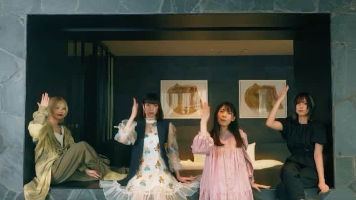 白井將人のインスタグラム：「【#メイフィル 】 may in film、2曲目のMV「前髪」はましょ隊ウイさん作曲、バジさん(@kazi_baziru )作詞で制作した楽曲です。ましょ隊らしさ、バジさんらしさがメイフィルメンバーと交錯した、素晴らしい楽曲です。バジさんは人生単位で一番の親友です。皆さま是非！」
