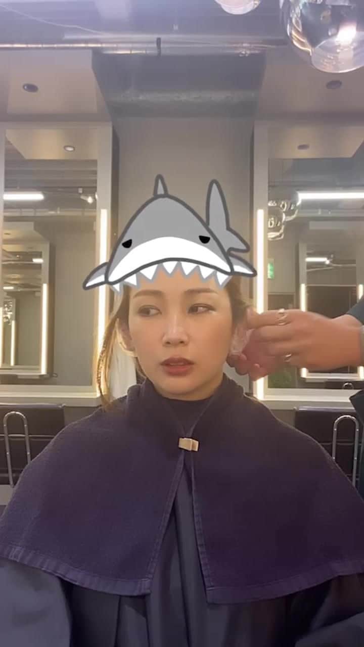 のインスタグラム：「大輔 @seeme_nakagami のとこで髪染めた🦈」