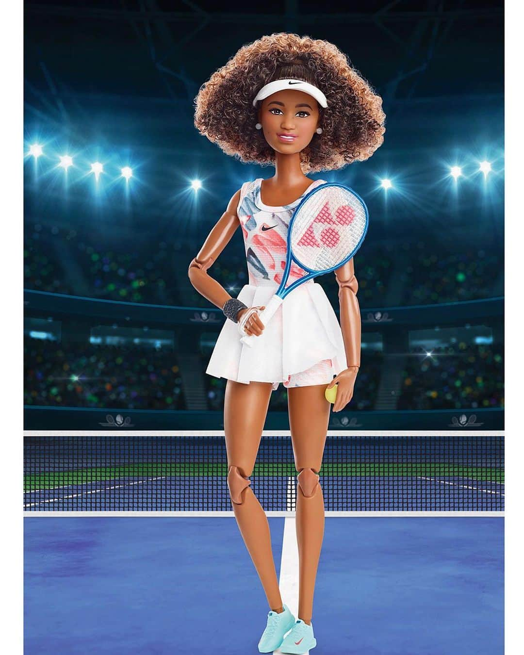 大坂なおみさんのインスタグラム写真 - (大坂なおみInstagram)「Teamed up with Barbie back in 2019 but this time it’s officially official because today I’m introducing the Barbie Role Model Naomi Osaka doll. I really hope every child is reminded that they can be and do anything. This is really seeing a dream of mine come to life, having your own Barbie and potentially seeing little kids playing with it. Omg 😭🥰❤️  Fun fact : (the doll is wearing my outfit from the 2020 Australian Open lol) Also I’ll put the link in my bio.」7月13日 0時32分 - naomiosaka