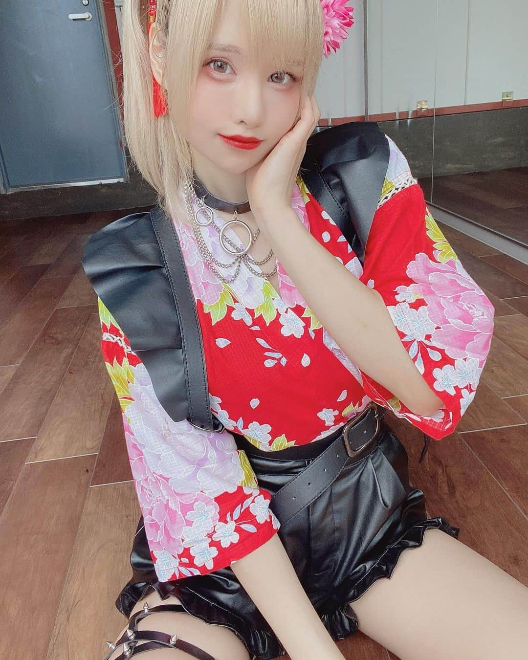 ゆかにゅんさんのインスタグラム写真 - (ゆかにゅんInstagram)「#Japanesekawaii #ギャル #アイドル #Japaneseidol #selfie #派手髪 #自撮り女子 #gyaru #‪garterbelt #japanesemodel #photograph #picture #portrait #tokyo #instagood #tokyofashion #snap #model #gallery #ポートレート #portraitphotgraphy #写真好きな人と繋がりたい #写真撮ってる人と繋がりたい #ポートレート女子 #東京カメラ部 #作品撮り #japan_of_insta #Japanesegirl #followme」7月12日 17時11分 - yuka_neko_nyun