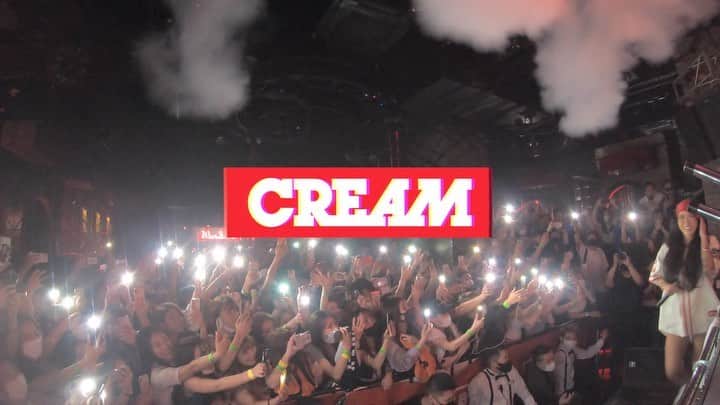 のインスタグラム：「Staxx T 復帰ライブに密着。| CREAM VLOG | Season 1 Episode 1  本日20:00にYOUTUBEにて公開👀🔥ファンクラブ #CREAMTEAMDX #CREAMTEAMPRM は19:30に先行公開。🎥Filmed By: @_24young_」