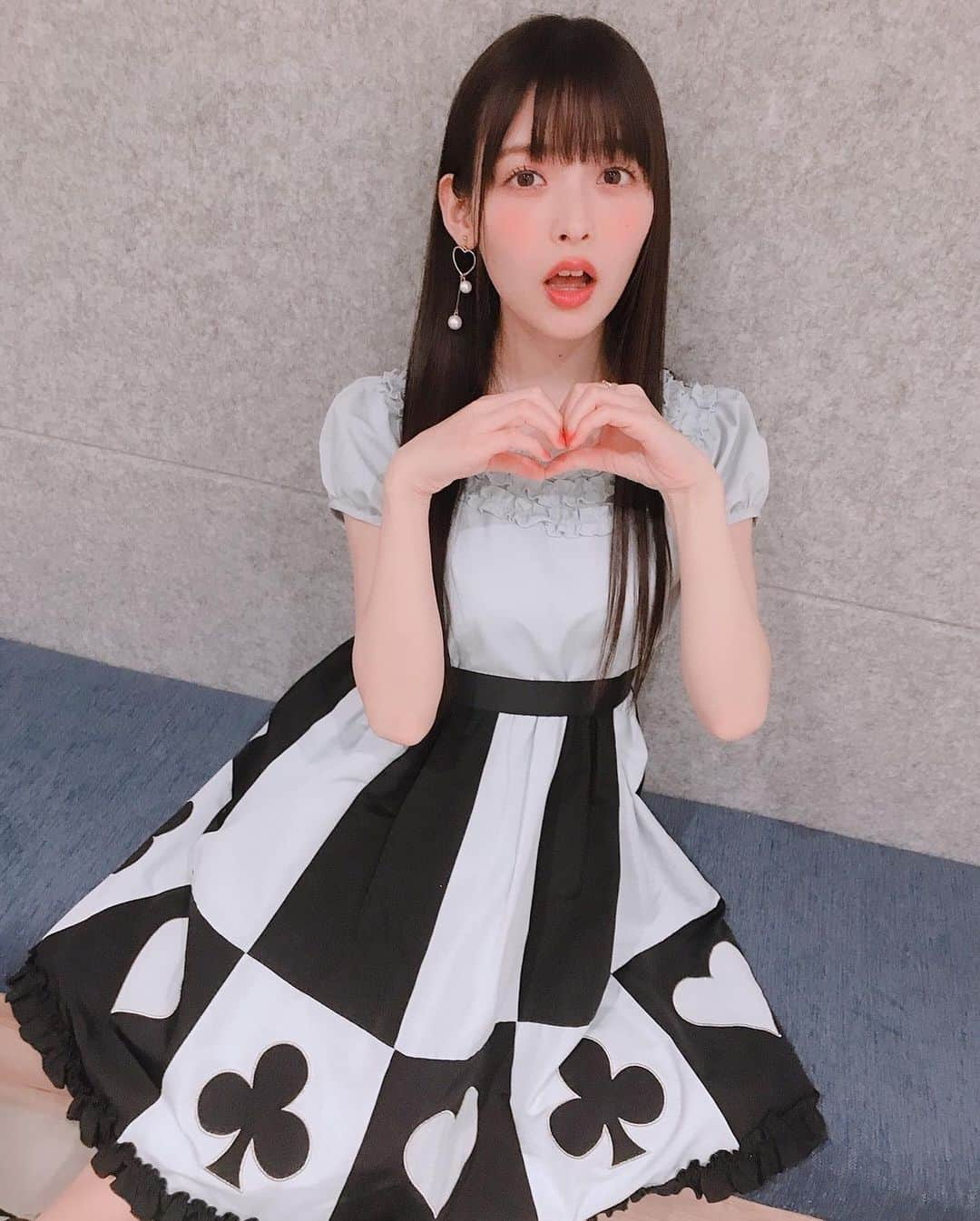 上坂すみれさんのインスタグラム写真 - (上坂すみれInstagram)「Instagramのフォロワー同志が39万人ですって！ さんきゅぅ〜べりーまっち！（モンロー先輩風味）  #上坂すみれ」7月12日 19時26分 - uesaka_sumire