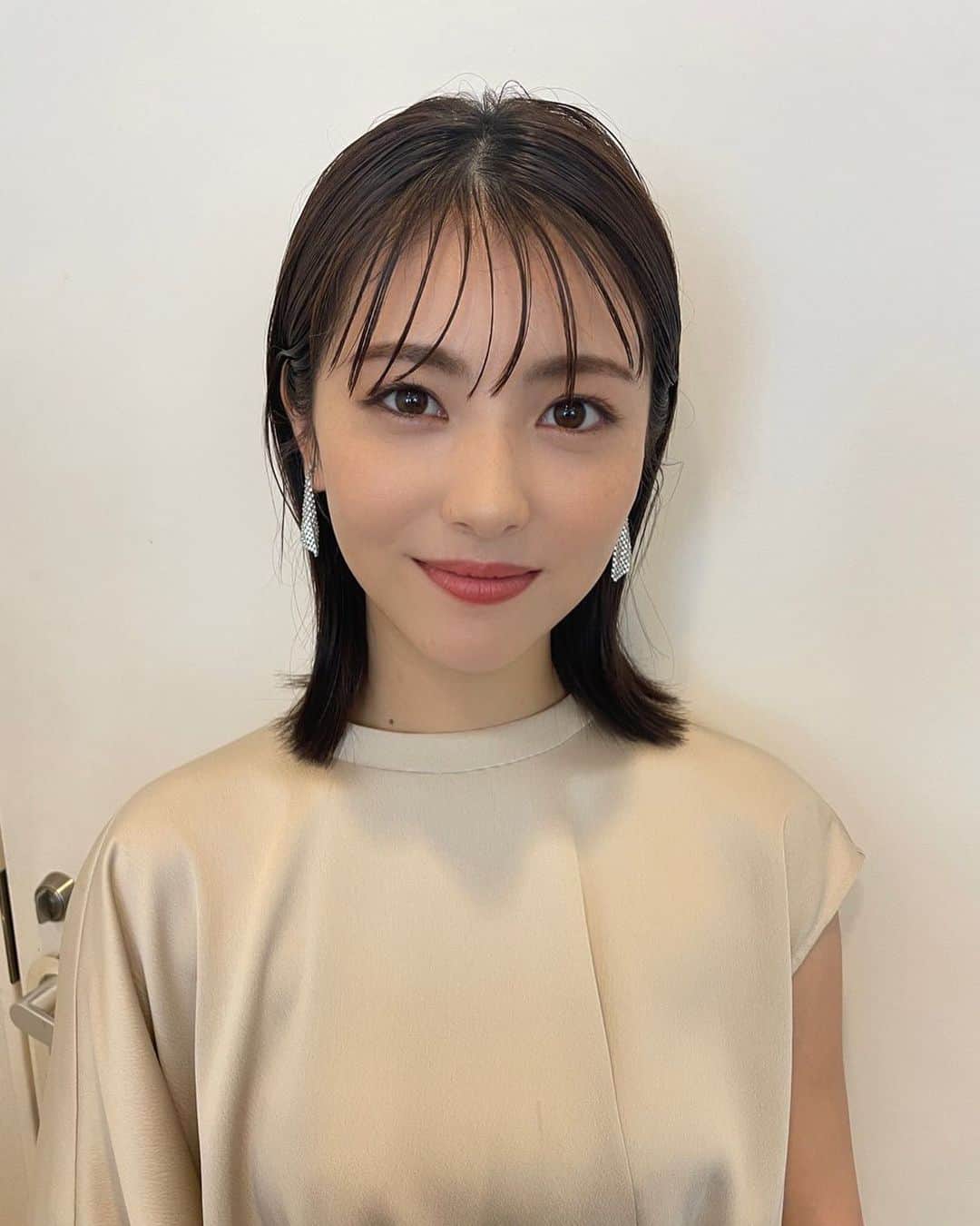 女優&女子アナファンアカウントのインスタグラム：「#浜辺美波 #はまべみなみ #hamabeminami #minamihamabe」
