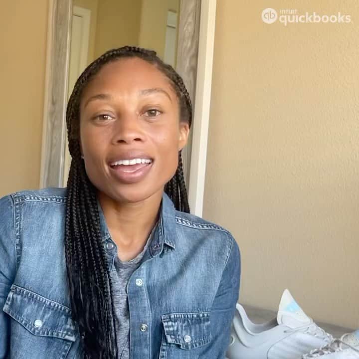 アリソン・フェリックスのインスタグラム：「Starting a business is hard, but starting a business during a pandemic while training for the biggest competition of your life - even harder. But Intuit @quickbooks supported us with the tools to make the impossible, possible. Saysh is a community-centered lifestyle brand for women. It’s a small business that has a female founder 👋🏽 and is minority owned. Thanks to Intuit @Quickbooks, who helps make small businesses more successful, meet our first product - the @bysaysh Saysh One 💙 #backsmallbiz #ad」
