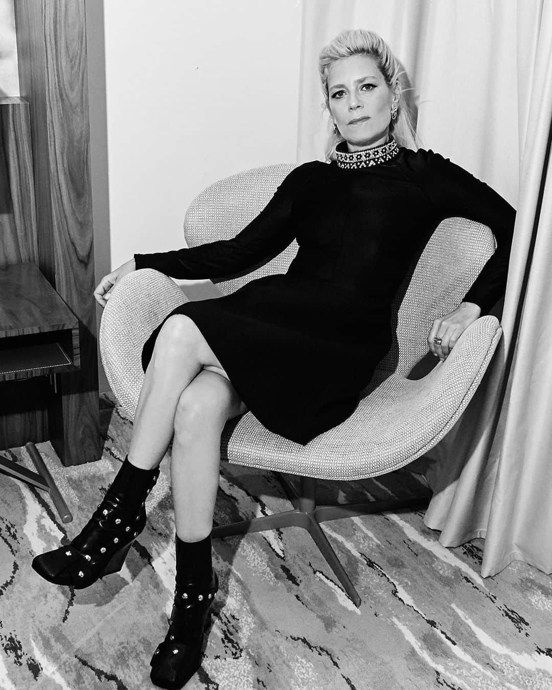 ルイ・ヴィトンさんのインスタグラム写真 - (ルイ・ヴィトンInstagram)「#MarinaFois and #IsabelleAdjani at #Cannes2021. The French actresses both wore pieces from #LouisVuitton’s High Jewelry Collection to Cannes Film Festival premieres, with Marina Foïs in a #LVFW21 dress by @NicolasGhesquiere.」7月13日 5時33分 - louisvuitton