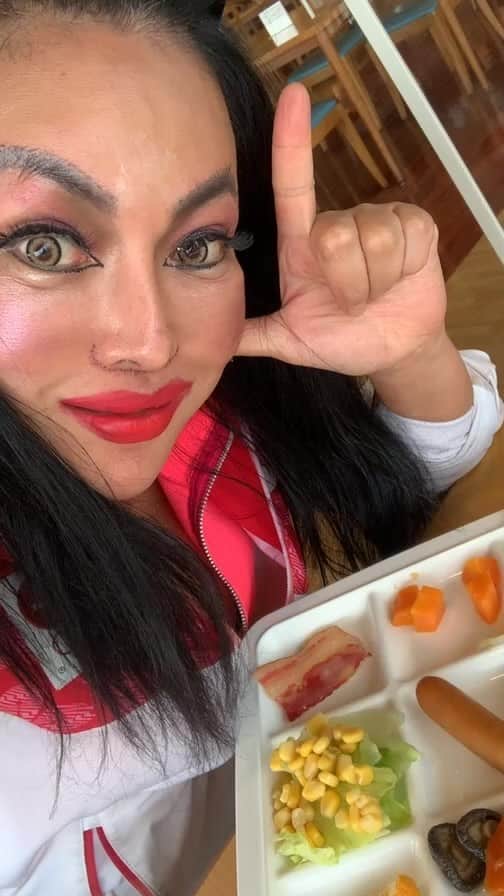 のインスタグラム：「朝ごはん🍚なう」