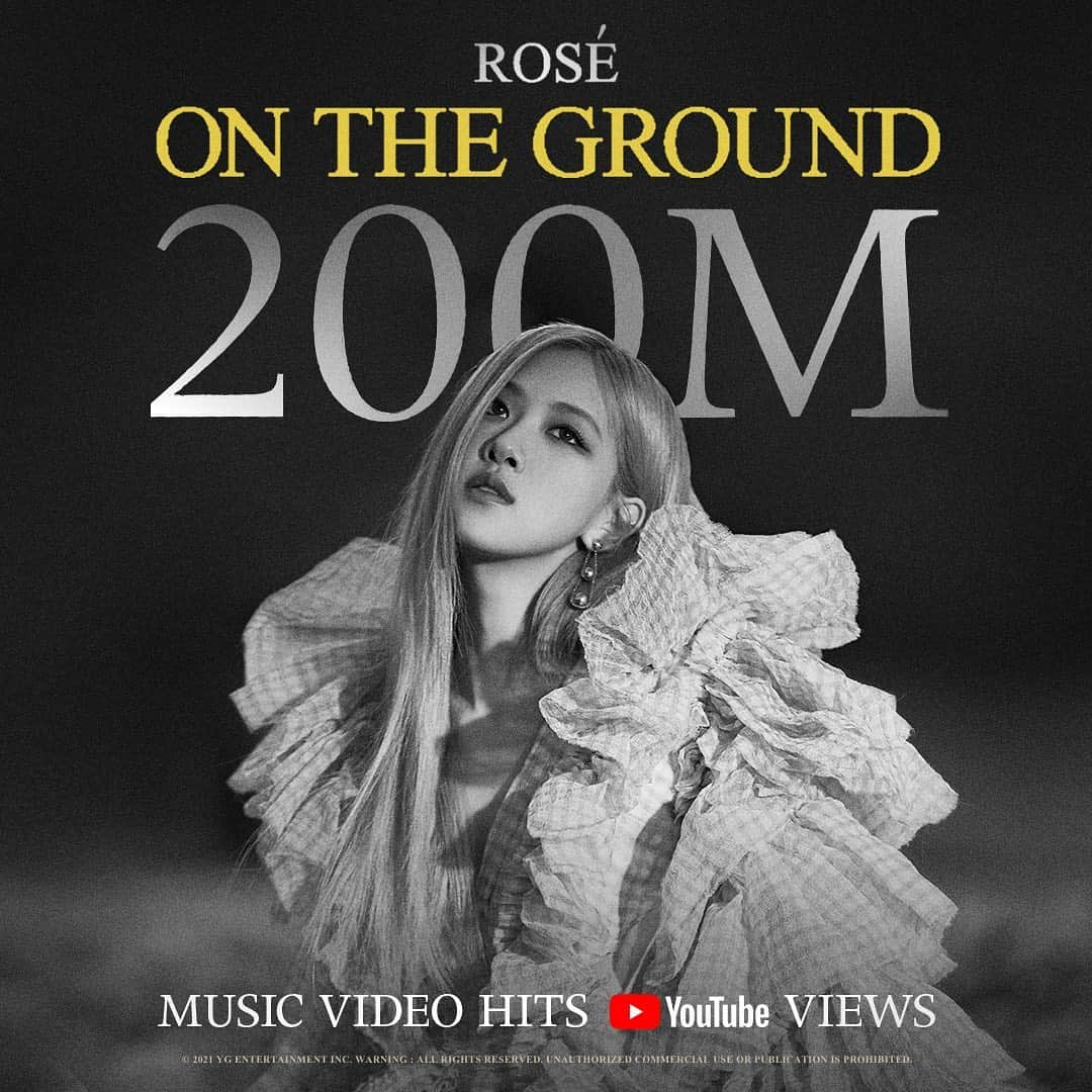 BLACKPINKさんのインスタグラム写真 - (BLACKPINKInstagram)「#ROSÉ #로제 #BLACKPINK #블랙핑크 #OnTheGround #MV #200MILLION #YOUTUBE #YG」7月13日 9時04分 - blackpinkofficial