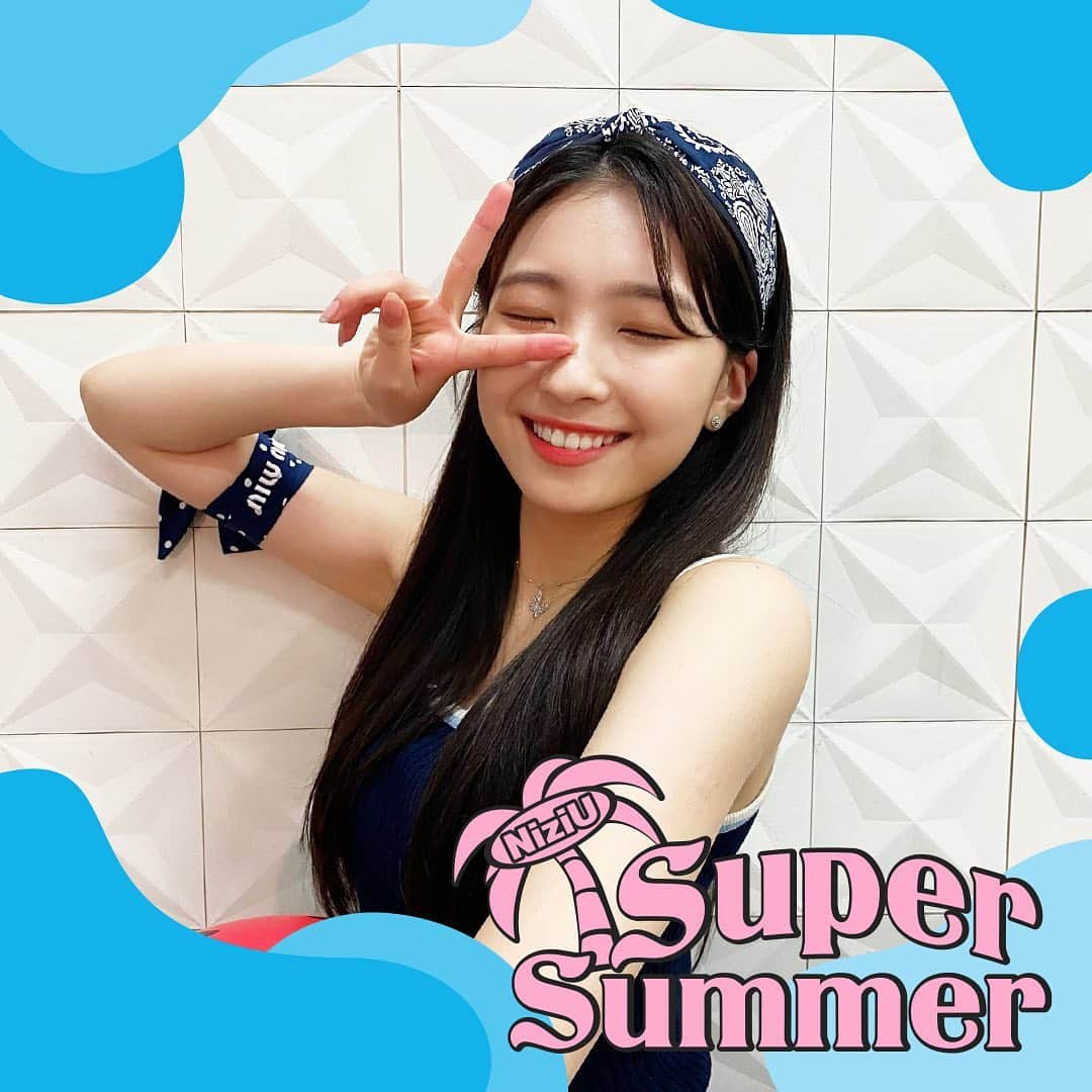 Niziさんのインスタグラム写真 - (NiziInstagram)「NiziU「Super Summer」out now  🐬MAYUKA🐬  WithU✨ 「Super Summer」の曲のなかで 一番好きな部分はどこですか～？🐟  #NiziU #Super_Summer #MAYUKA」7月13日 20時00分 - niziu_info_official