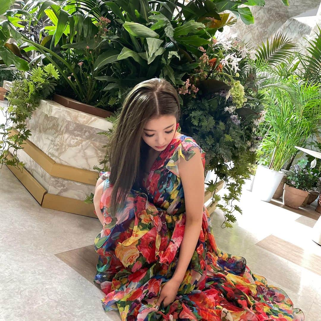 ITZYさんのインスタグラム写真 - (ITZYInstagram)「In the morning behind pics.」7月13日 13時24分 - itzy.all.in.us