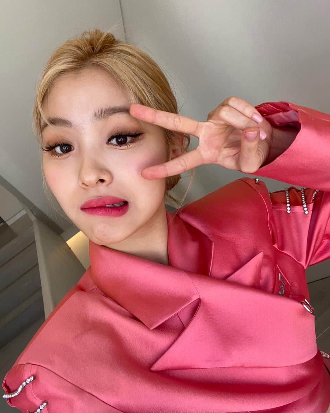 ITZYさんのインスタグラム写真 - (ITZYInstagram)「Pink💕」7月13日 14時05分 - itzy.all.in.us