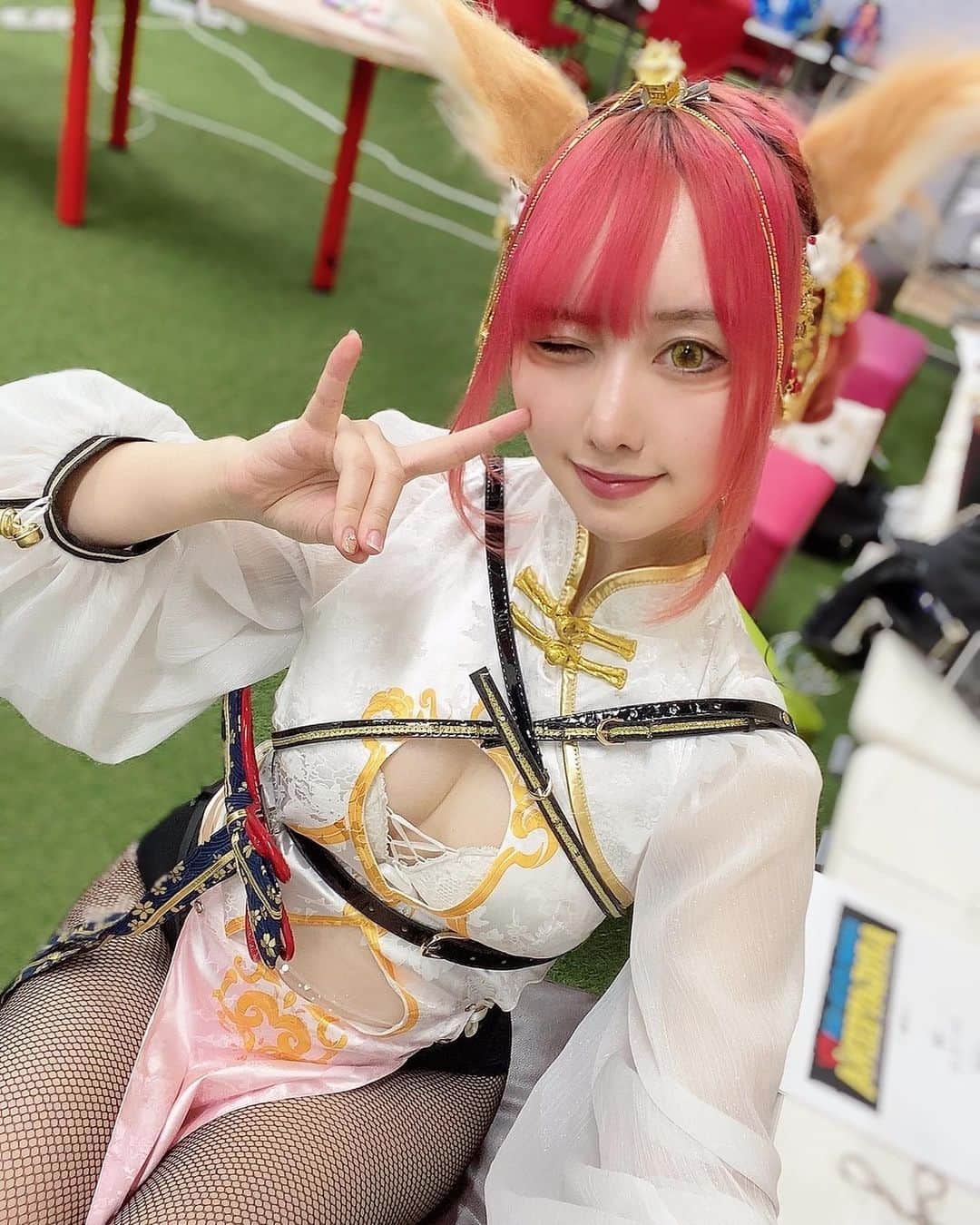 のインスタグラム：「まだ言えないけど7月に放送されるやつ！お仕事もらえるのも応援してくれてるみんなのおかげです！ありがとう🥰🍖 ❁ ❁ ❁ ❁ ❁ ❁ #チャイナドレス #チャイナ服 #グラビア#コスプレイヤー #chinagirl #イベコン #japanesegirl #japanesemodel  #メイド #秋葉原 #akihabara #セクシー  #コスプレ好き #マリームーン #cosplaygirl #cosplaysexy #コスプレイヤー #メイド  #Japanese  #kawaiianime #girlcute #コンパニオン  #鳥海かう  #写真好きな人と繋がりたい  #撮影モデル #kawaiistyle  #撮影会  #コスプレイヤーさんと繋がりたい  #likeforlikes #いいね返し  #鳥海かうコスプレ #malymoon」