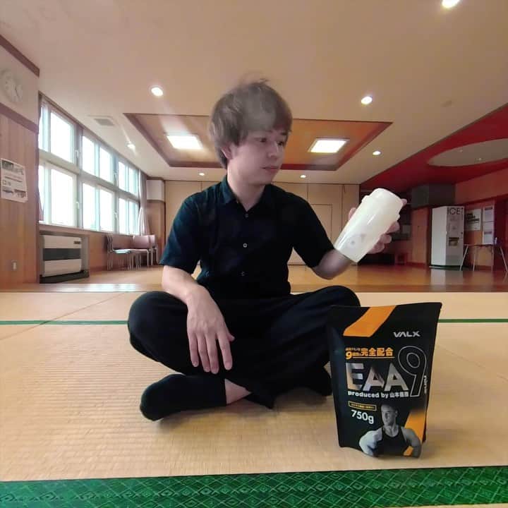 石田太志のインスタグラム：「トレーニング→EAA9  #valx #プロテイン #eaa #eaa9 #コラボ #コラボレーション #collaboration #VALX_ambassador #footbag #worldchampion #performance #insta360 #insta360oner #フットバッグ #世界一 #パフォーマンス @yoshinori_program @insta360」
