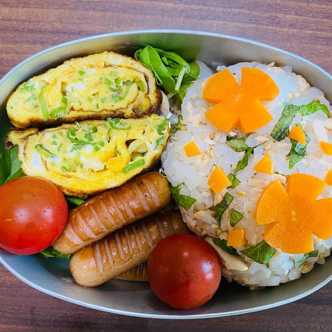 宮崎謙介のインスタグラム：「久々に弁当アップ。夏の健康弁当。  ※息子のお弁当です。」