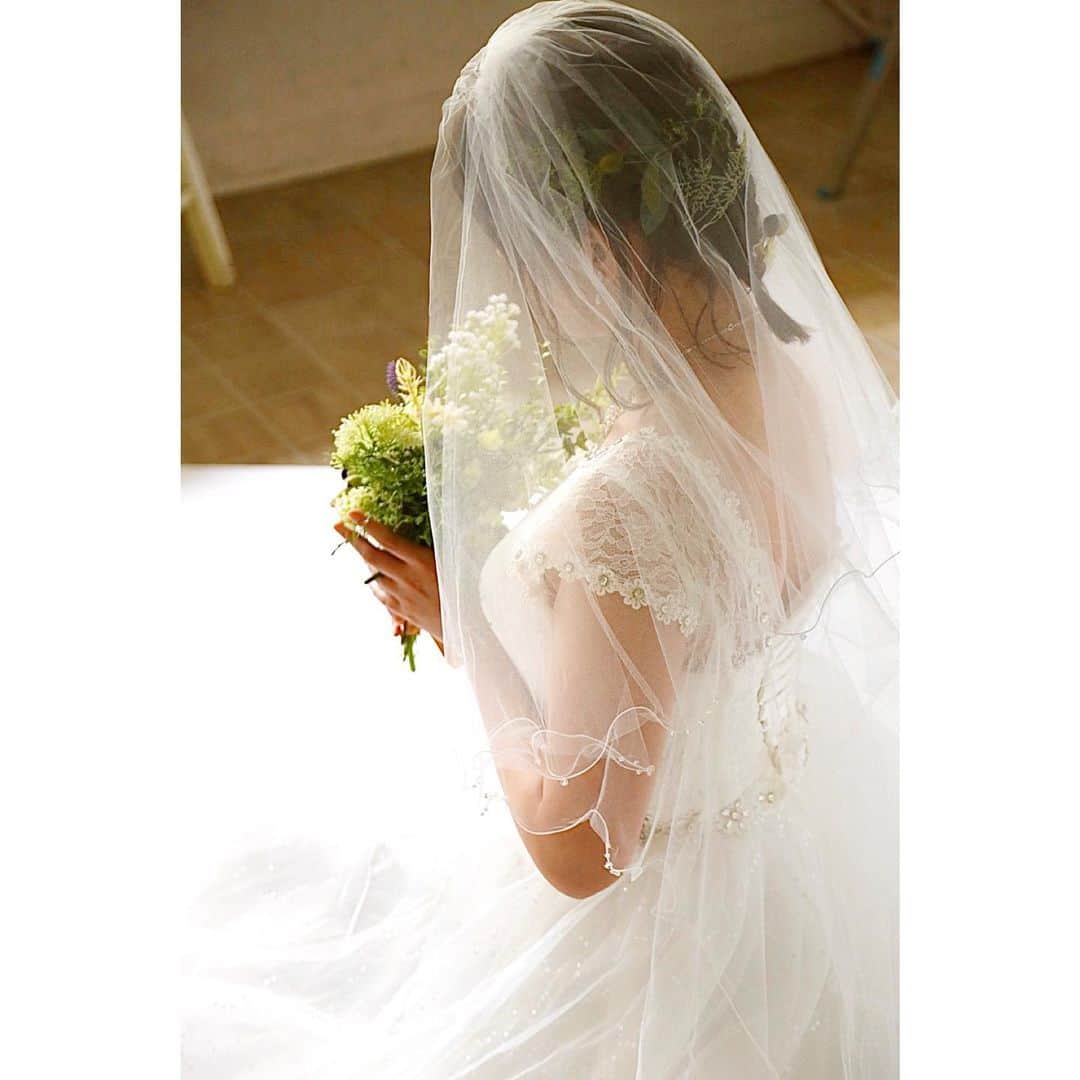 西原さつき（さつきぽん）のインスタグラム：「* ⁡ ウエディングドレス着させてもらいました💐 感動です……本当に、本当に、ありがとうございました🌟🥲」