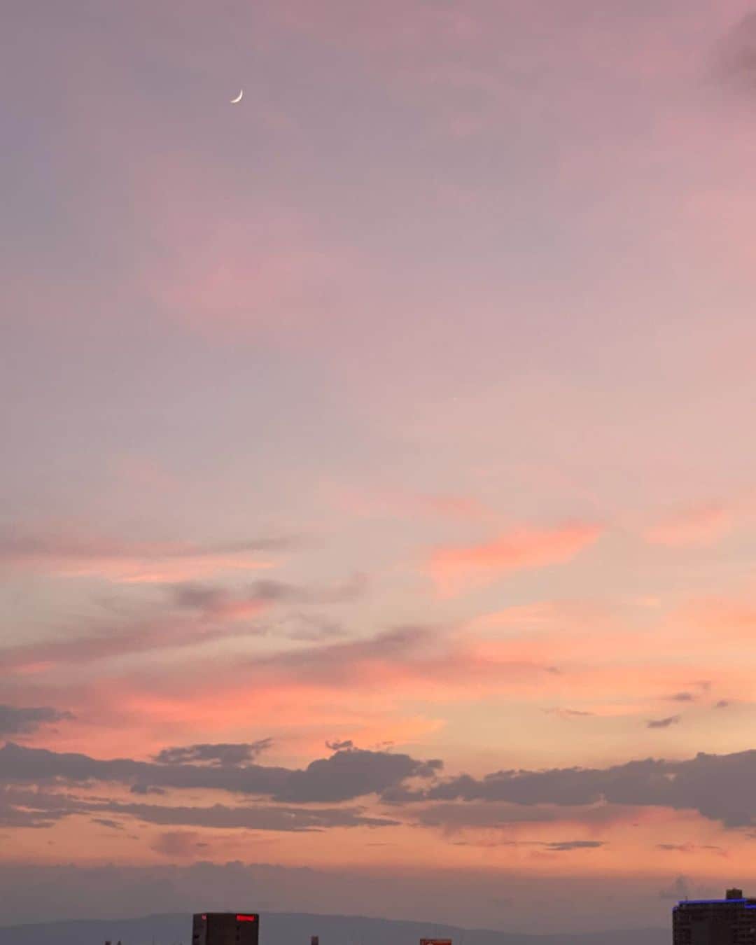 倉地美晴さんのインスタグラム写真 - (倉地美晴Instagram)「・ 2021/7/13  #sun #sunset #sky #beautiful」7月14日 2時44分 - miharu_kurachi