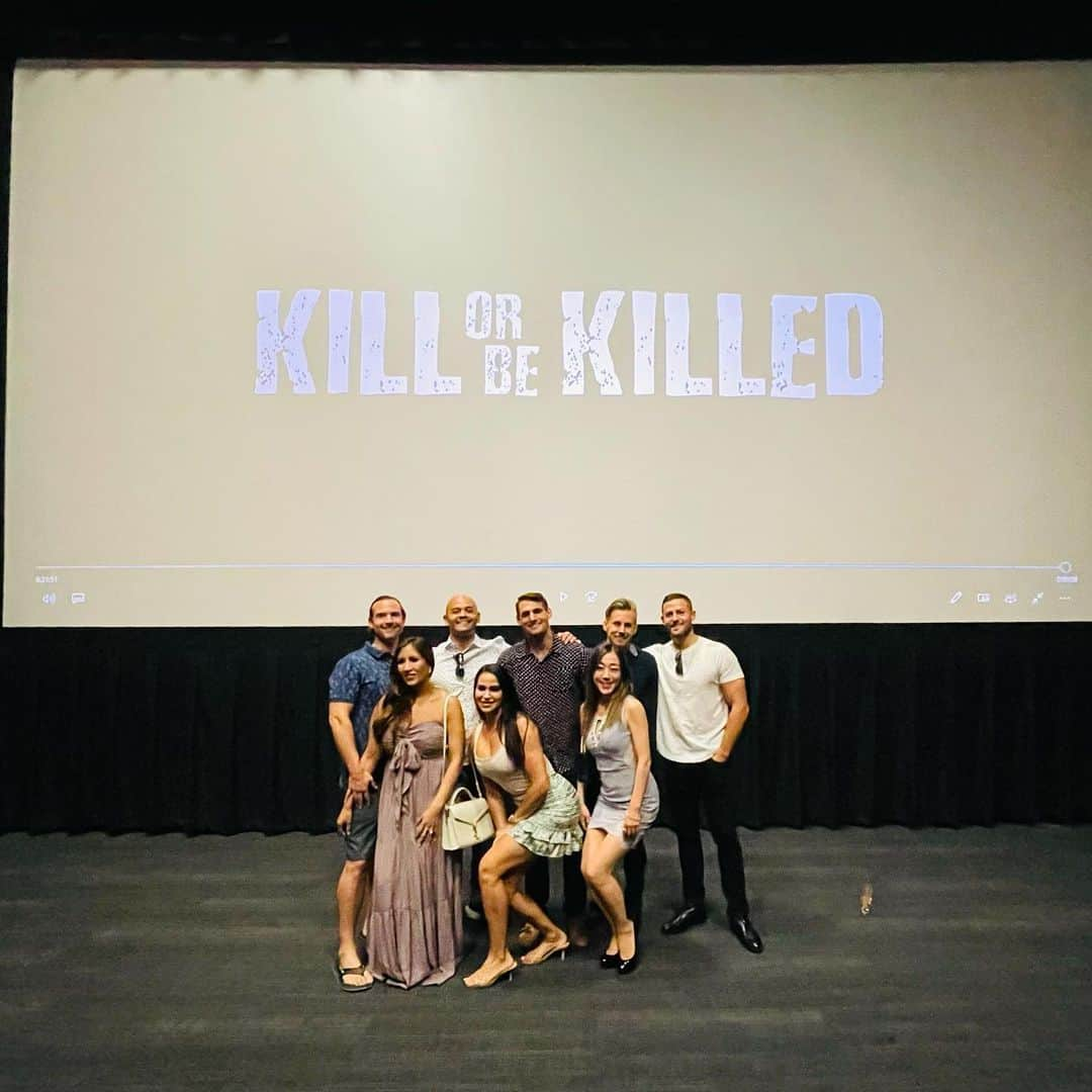 村主章枝さんのインスタグラム写真 - (村主章枝Instagram)「We did screening for our short film  "Kill or be Killed”  Not only Pre and production work but also post-production works weren't easy and I thought director Devin @devin_teer is going to KILL ME or he is going to KILLED by me😂😂😂  But finally we can finish this film.  we couldn't done all of this work without the amazing support and talented crews.  Thank you so much!!!  短編映画「Kill or be Killed」の試写会を行いました。   製作前と撮影期間だけでなく、ポストプロダクションの作業も簡単ではなかったので、ディレクターのDevinは、私を殺すか、私がDevinを殺しに行くか、どちらかと思うほどでした😂😂😂   しかし、ついにこの映画を完成させることができ、これも沢山の協力と才能のあるメンバーに感謝しかありません。 本当にありがとうございました！ #filmproduction  #filmphotography  #screening #映画製作  #killorbekilled」7月14日 9時01分 - fumie.suguri