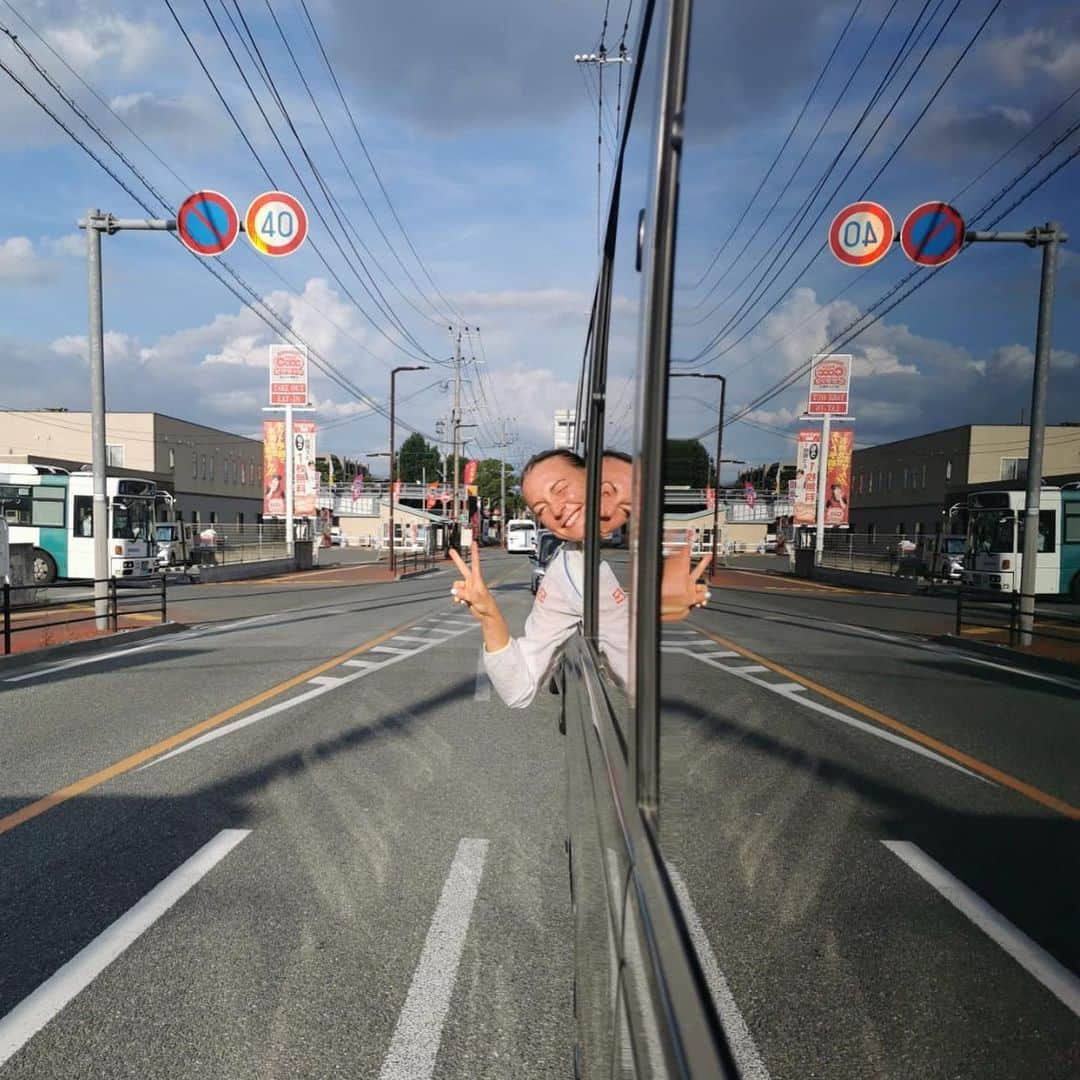 サラ・ショーストレムさんのインスタグラム写真 - (サラ・ショーストレムInstagram)「Kon'nichiwa Japan 😍🇯🇵」7月14日 19時42分 - sarahsjostrom