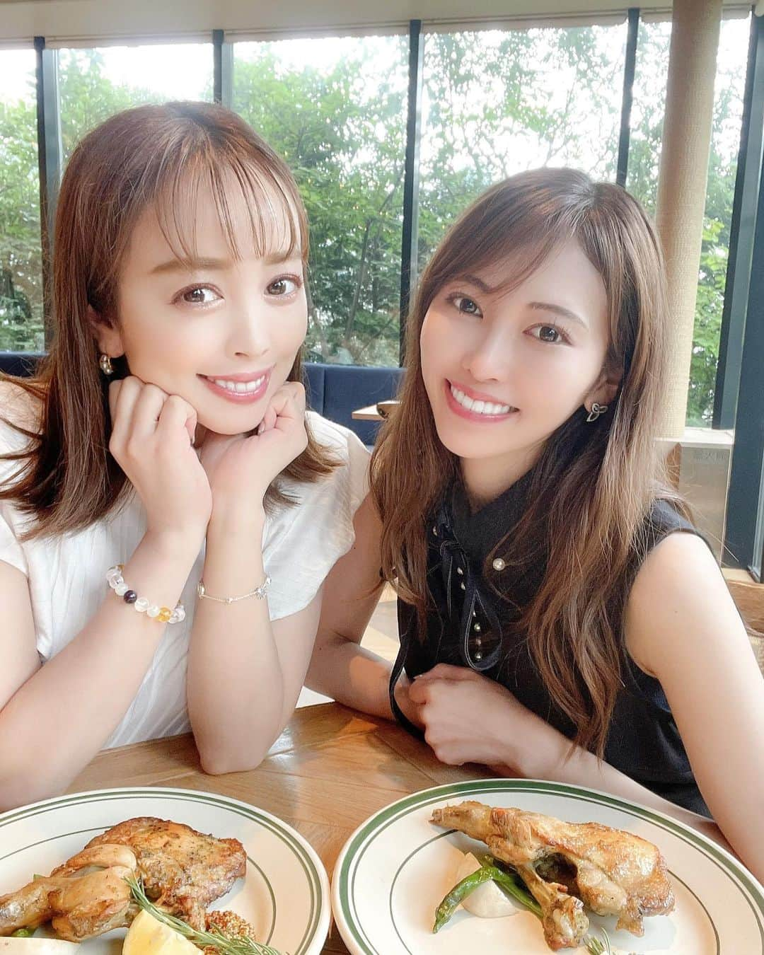 清水愛美さんのインスタグラム写真 - (清水愛美Instagram)「lunch💜 * ちょっと前の話ですが🥺💓 るみさんと久々の再会❣️ 沢山話せて楽しかったぁ〜💋 先輩ママさんとしても パワフルに活躍してる 女性としても尊敬するるみさん❣️ パワー貰いました💓 * #美女に会うとテンション上がる #女子会　#お仕事がんばろう #ランチ　#lunch」7月14日 21時49分 - manami_s0902