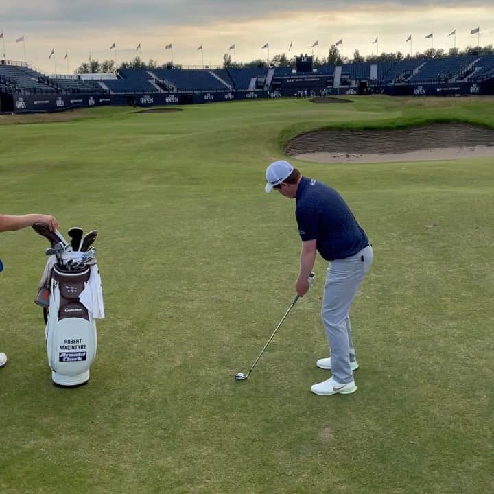 ロバート・マッキンタイアのインスタグラム：「Ready to go @theopen 🏴󠁧󠁢󠁳󠁣󠁴󠁿」