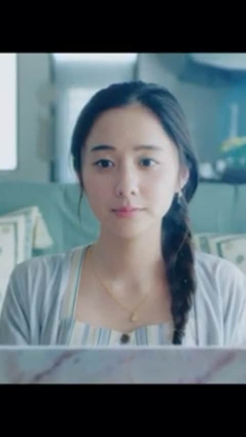 松岡広大のインスタグラム：「堀田真由さん、須藤理彩さん、そしてすっぽんと共演しました。 ええ、すっぽんも大切な俳優部です。 NMOSDという難病を多くの方に知って頂けたらと存じます。 子を見ること親に如かず、と言いますが、そんな完全なものでは無いですし、逆もまた然りです。繋がってはいますが一人の人間である。 家族愛を描きながら、馴れ合いではなく本質的に人と向き合う作品だと感じています。 是非ご覧下さい。  原作：岸田 奈美 出演： 堀田 真由、 須藤 理彩、 松岡 広大 監督： 柳 明奈 制作： 中外製薬、 ワンメディア  #あの旅 #NMOSD #わからないことをわかりあう」