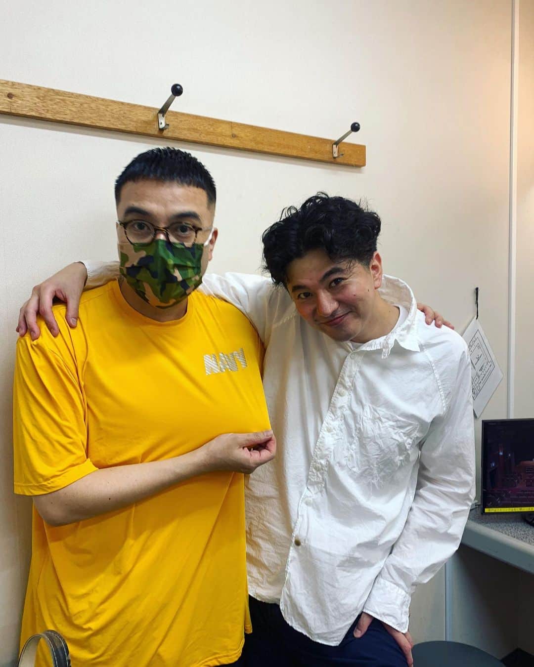 のインスタグラム：「#にぼしいわし 大阪でまた宜しく  #NAVY」