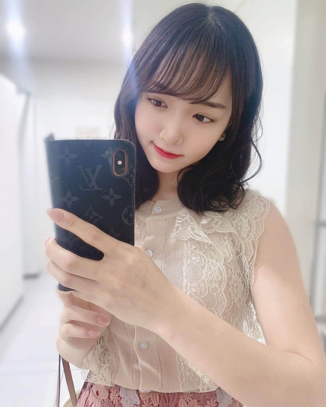 刈川くるみさんのインスタグラム写真 - (刈川くるみInstagram)「お知らせです✨  今月からTOKYO MX(地上波9ch) 【 MX news FLAG 】の (土)(祝日)を担当させていただくことになりました🌱 ㅤㅤㅤㅤㅤㅤㅤㅤㅤㅤㅤㅤㅤ 毎週(土) 12:55-13:00 , 18:00-18:15 (祝日) 11:55-12:00 , 13:55-14:00 です✨  早速明日から担当させていただきます😊 限られた時間ではありますが、 一つ一つのニュースを丁寧にお伝えできるよう頑張ります！  また、地上波のほか ｢エムキャス｣という無料アプリで 全国からご視聴できます🙌🏻✨ ㅤㅤㅤㅤㅤㅤㅤㅤㅤㅤㅤㅤㅤ どうぞよろしくお願いいたします🙇🏻‍♀️  #tokyomx #newsflag #mxnews #mxnewsflag」7月16日 12時43分 - kurumi_karikawa