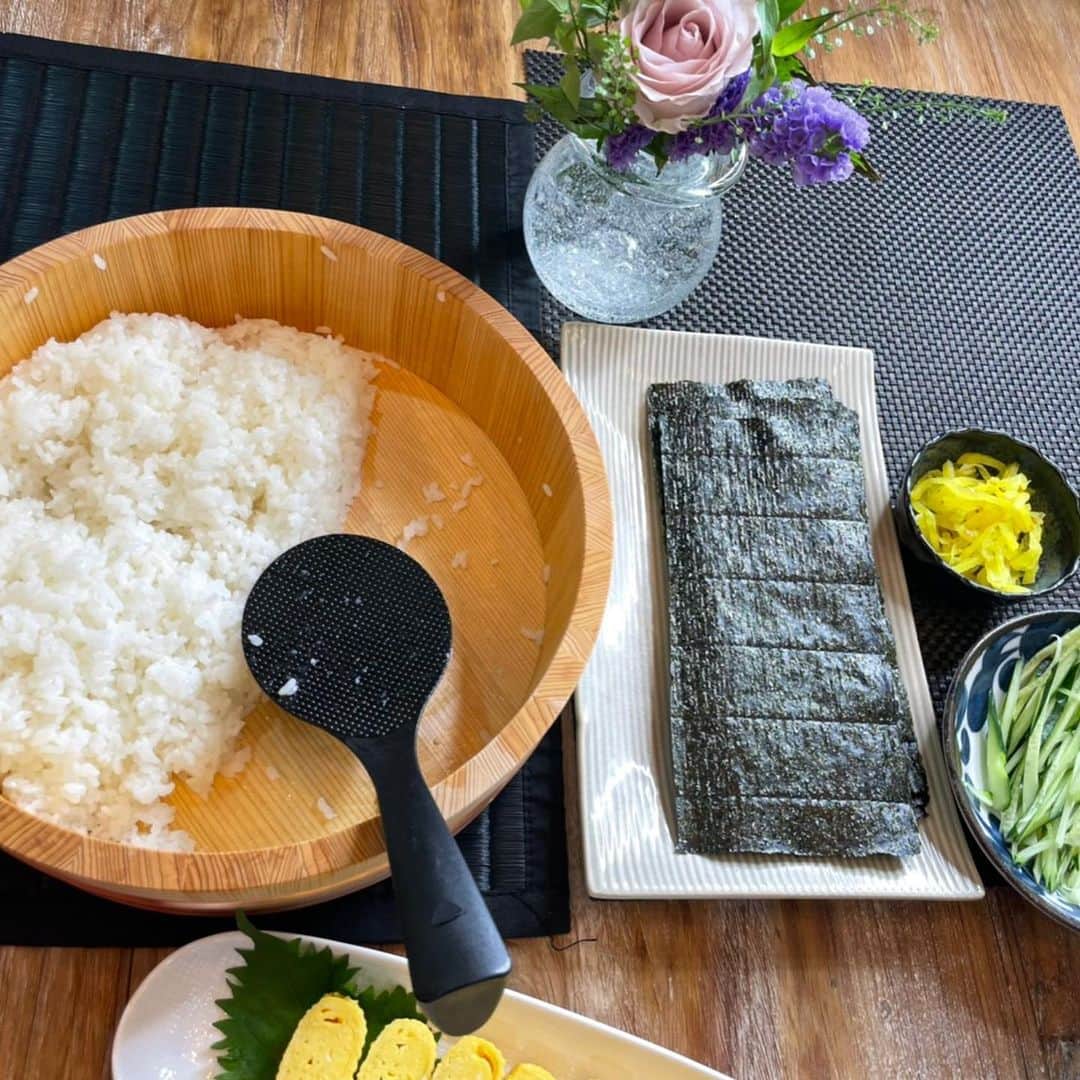 児嶋一哉さんのインスタグラム写真 - (児嶋一哉Instagram)「沢山の誕生日おめでとうメッセージありがとうございました！ 来年の50歳に向けて頑張ります！　マイペースで。」7月16日 21時39分 - kojikojikoji47
