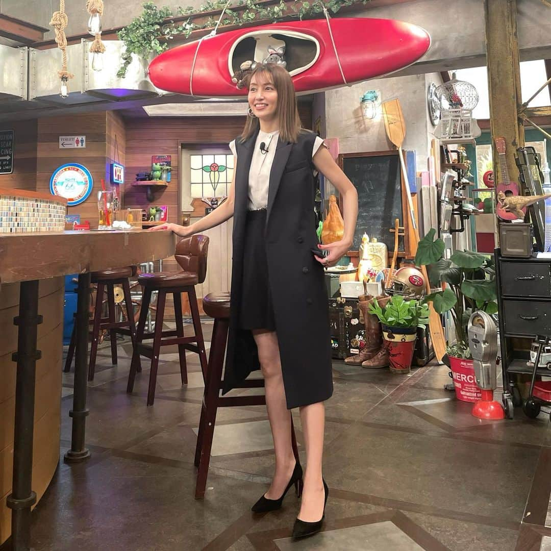 矢田亜希子さんのインスタグラム写真 - (矢田亜希子Instagram)「【オンエア】 2021年7月17日(土)14：28〜14：57 関西テレビ『おかべろ』  2021年7月18日(日)25：30〜26：00 フジテレビ『おかべろ』 #おかべろ#関西テレビ#フジテレビ#楽しすぎました収録 衣装は @cefinnstudio @celford_official @stylings_official @blanciris_official」7月16日 21時57分 - akiko_yada