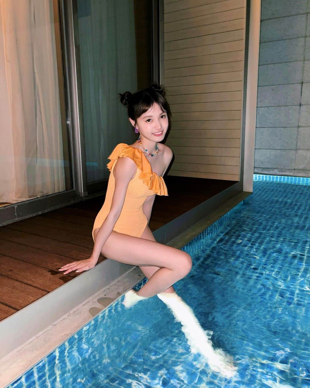 リン・シャオザイのインスタグラム
