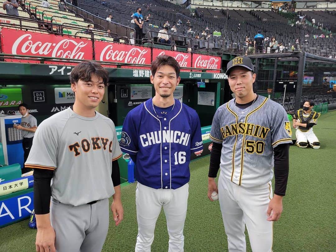 阪神タイガースさんのインスタグラム写真 - (阪神タイガースInstagram)「オールスターゲームならではの豪華ショット✨  #近本光司 選手#梅野隆太郎 選手#佐藤輝明 選手 #広島東洋カープ #鈴木誠也 選手 #福岡ソフトバンクホークス #甲斐拓也 選手 #ロベルトスアレス 選手#ジェフリーマルテ 選手 #千葉ロッテマリーンズ #ブランドンレアード 選手#レオネスマーティン 選手 #読売ジャイアンツ #ゼラスウィーラー 選手 #中日ドラゴンズ #ダヤンビシエド 選手 #青柳晃洋 選手 #森下暢仁 選手#栗林良吏 選手 #高梨雄平 選手 #又吉克樹 選手 #マイナビオールスターゲーム2021 #npb」7月16日 17時03分 - hanshintigers_official