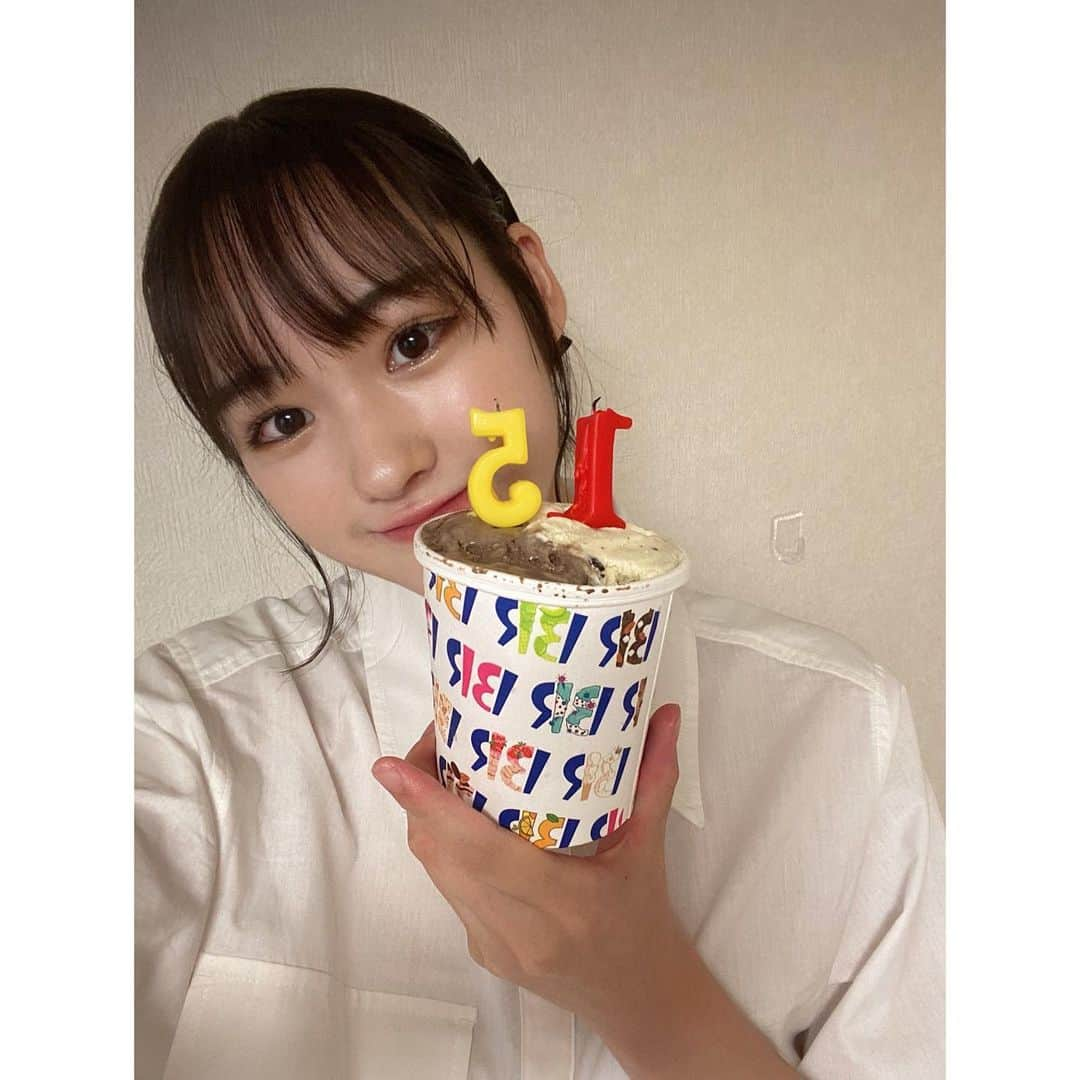 組橋星奈さんのインスタグラム写真 - (組橋星奈Instagram)「・ ・ ・ 皆さんに早速お誕生日のメッセージや写真画像ありがとう🌼🌼 ・ 本当にみんな凄すぎてびっくりしました！！✨ 15歳は今までよりもっともっと頑張りたいと思います♡ みんないつもありがとう！！ 大好きだよ😷 ・ ・ ・  #組橋星奈  #ニコモ  #ニコラ」7月16日 19時51分 - sena_kumihashi0716