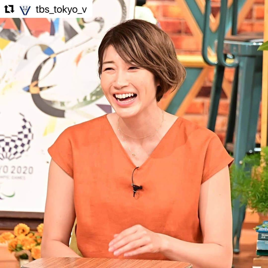 狩野舞子さんのインスタグラム写真 - (狩野舞子Instagram)「・ 明日7/17（土）朝7時 TBS 『東京VICTORY』に出演させていただきます💪 ・ 各競技の見どころはもちろん、キッズ達と楽しくお話ししながらの収録😊 アテネオリンピックで旗手を務められた浜口さんの爆笑練習方法にも注目です🤣💪 ぜひ観てくださいね💙💛🖤💚❤️ ・ #Repost @tbs_tokyo_v with @make_repost ・・・ 今週のオンエアもたくさん笑顔になります‼️  東京オリンピック、パラリンピックまであと7日🌈 テレビの前で一緒に応援しましょう📢 ・ #TBS #東京VICTORY #松木安太郎 さん #浜口京子 さん #安住紳一郎 さん #山形純菜 さん #狩野舞子」7月16日 20時38分 - kanochan715