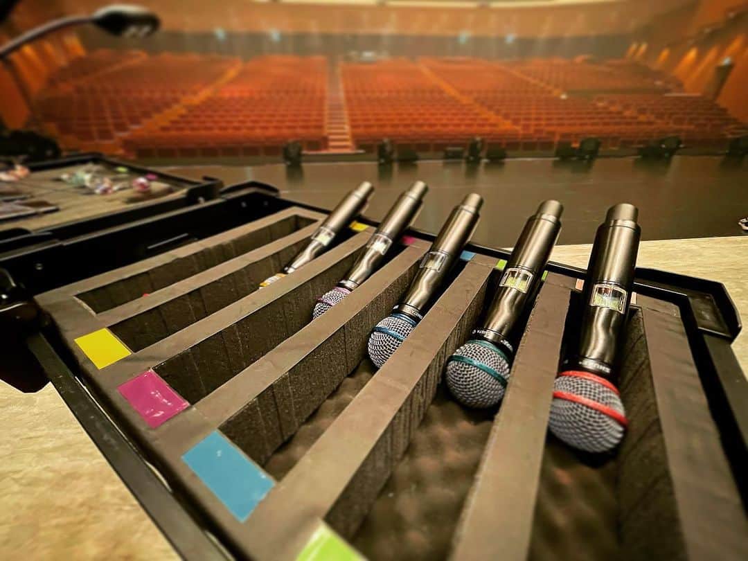 坂東慧のインスタグラム：「Little Glee Monster Live Tour 2020→2021 BRIGHT NEW WORLD 6日目 和歌山県民文化会館でした！ めちゃくちゃ楽しかった！ リトグリ最高！ #littlegleemonster #リトグリ #リトグリ_余韻 #リトグリ_bnw #ジャズとは #タチー多め #バカテク」