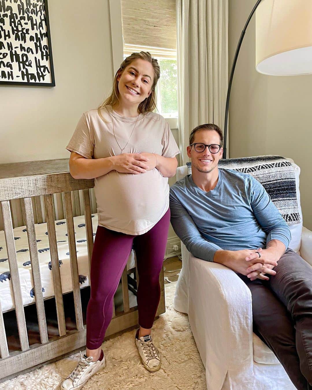 ショーン・ジョンソンのインスタグラム：「#VenmoPartner We're officially in the final countdown for baby boy's arrival! Can't believe he's coming in just a few short weeks. This summer, we're using @venmo for our nursery renovations & to get everything we need for little man haha. What summer projects could you use extra money for?!? New users who download and sign up using my link can get $10 to help bring your adventure to life! Bonus points for letting me know in the comments + your Venmo handle (without the @) what you’re using Venmo to achieve! Offer ends 8/31/2021. Terms apply; https://bit.ly/Shawn-10」