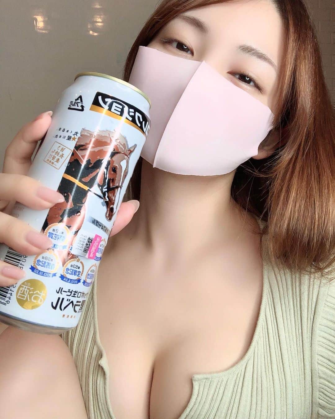 社長秘書マイコのインスタグラム：「. ナゲビで閉眼🥱❤️」