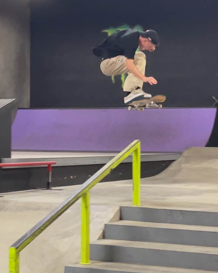 ジェイク・イラーディのインスタグラム：「Thanks for the sesh @nyjah」