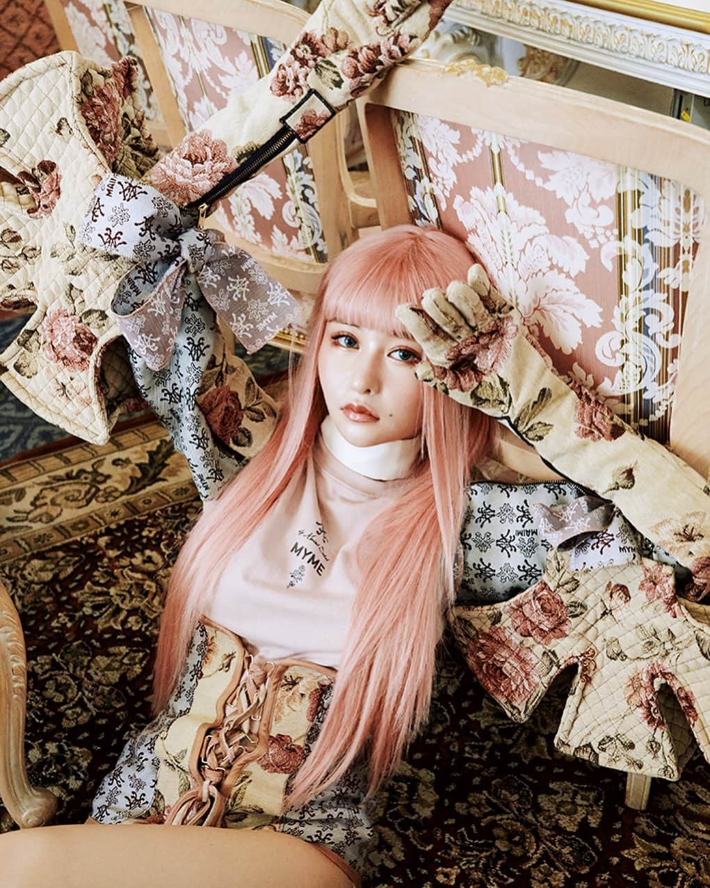 AYA YAGISHITAのインスタグラム：「PECHE magazine 003  . . . 🦋@fabkanano」